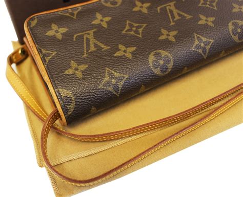 lv pochette monogram canvas|louis vuitton monogram canvas.